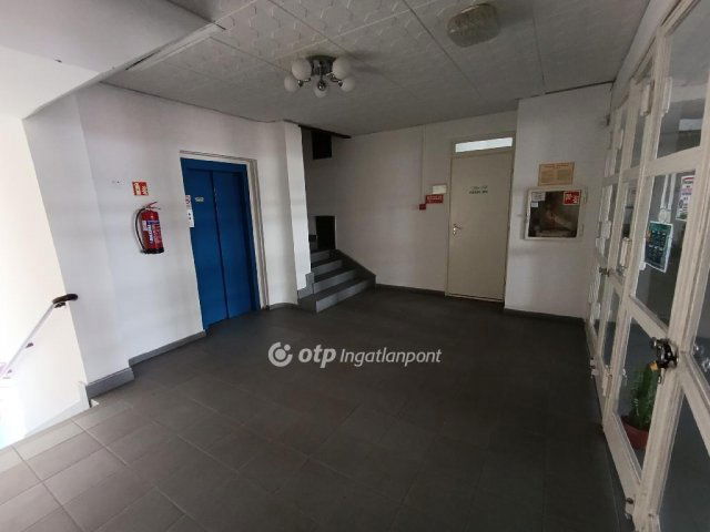 Eladó üzlethelyiség, Baján 746 M Ft / költözzbe.hu