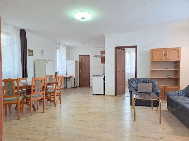 Eladó családi ház, Nyíregyházán 69.9 M Ft, 5 szobás