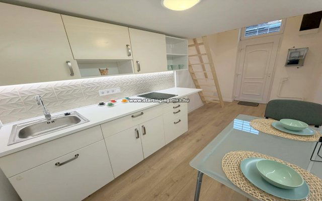 Eladó téglalakás, Budapesten, VIII. kerületben, Visi Imre utcában