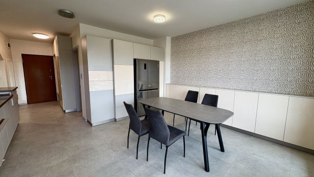 Kiadó téglalakás, albérlet, Debrecenben 510 E Ft / hó, 4 szobás