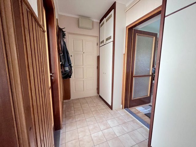 Eladó téglalakás, Szombathelyen 59.99 M Ft, 3 szobás