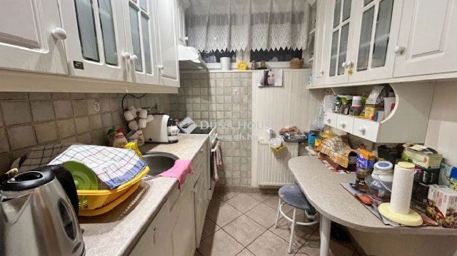 Eladó téglalakás, Kőszegen 46 M Ft, 4 szobás