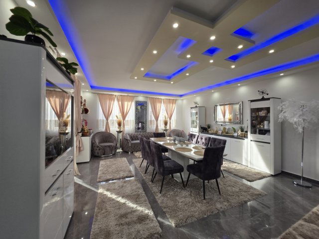 Eladó családi ház, Ercsiben 98.8 M Ft, 4 szobás