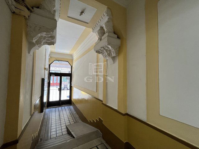Eladó téglalakás, Budapesten, VII. kerületben 45.9 M Ft