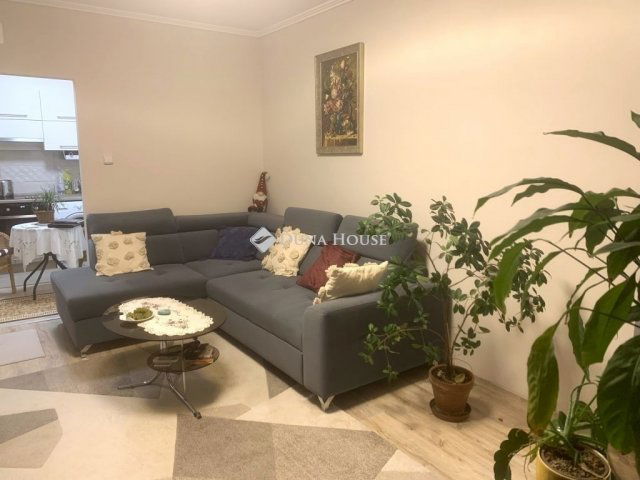 Eladó panellakás, Szegeden 65 M Ft, 4 szobás