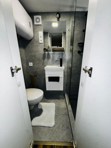 Eladó téglalakás, Budapesten, VII. kerületben 39.6 M Ft