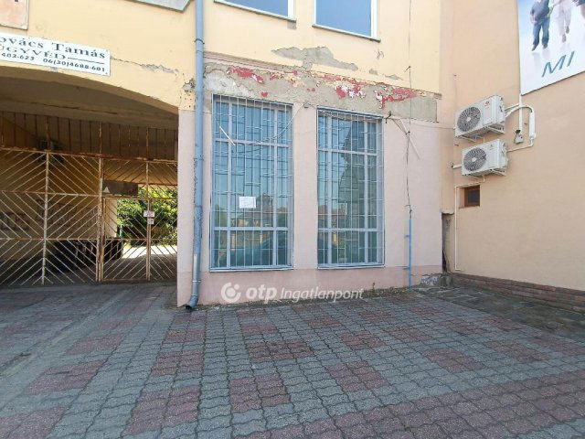 Eladó üzlethelyiség, Kisvárdán 21.2 M Ft / költözzbe.hu