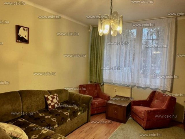 Eladó téglalakás, Budapesten, XVIII. kerületben 56.9 M Ft