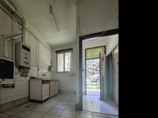 Eladó téglalakás, Budapesten, III. kerületben, Hunor utcában