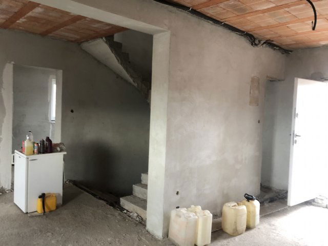 Eladó családi ház, Győrladaméren 92 M Ft, 5 szobás