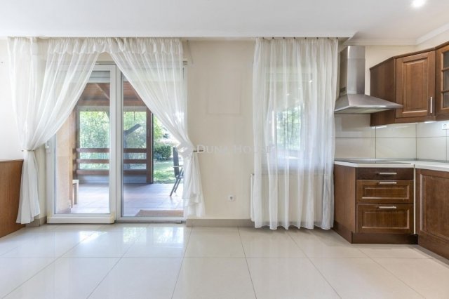 Eladó családi ház, Budapesten, XVI. kerületben 220 M Ft