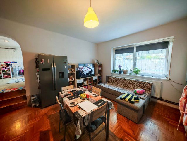 Eladó téglalakás, Tatán 42 M Ft, 3 szobás