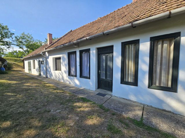 Eladó üzlethelyiség, Gannán 59.9 M Ft / költözzbe.hu