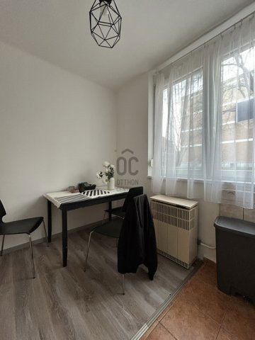 Eladó téglalakás, Budapesten, XX. kerületben 51.5 M Ft, 1 szobás