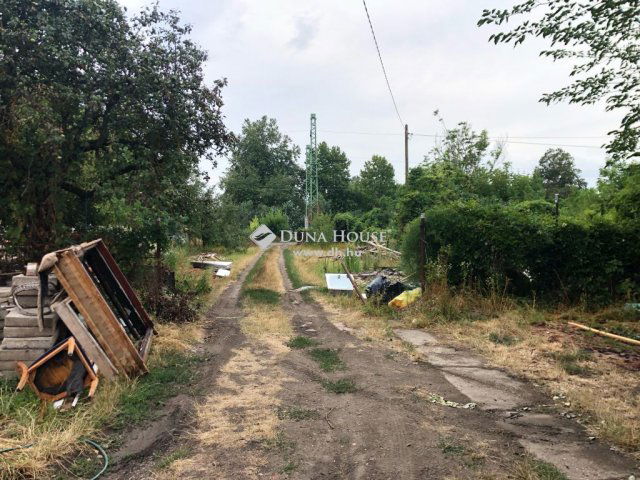 Eladó telek, Vácon 37.99 M Ft / költözzbe.hu