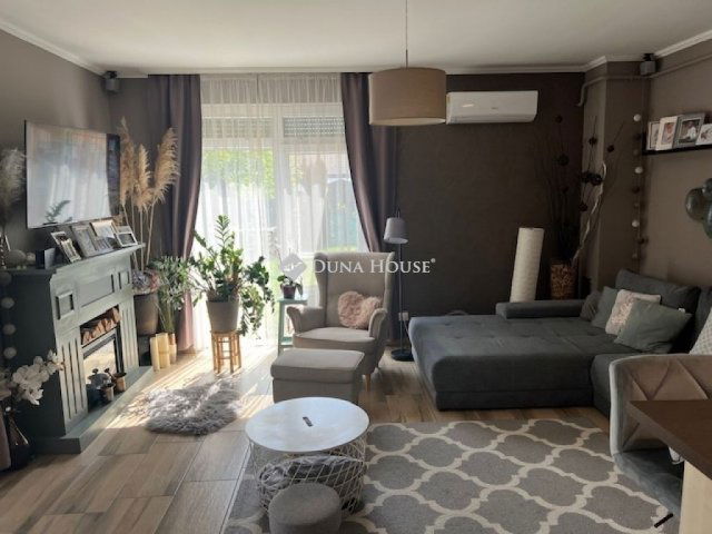 Eladó családi ház, Helvécián 89.9 M Ft, 4 szobás
