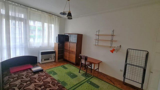 Kiadó téglalakás, albérlet, Debrecenben 200 E Ft / hó