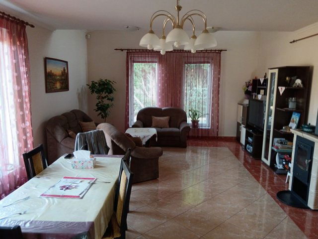 Eladó ikerház, Nyíregyházán 95 M Ft, 4 szobás