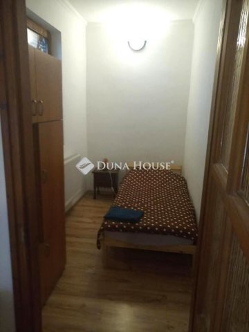 Eladó ikerház, Debrecenben 65 M Ft, 3 szobás