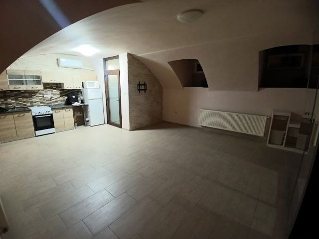 Eladó üzlethelyiség, Budapesten, VIII. kerületben 34.5 M Ft