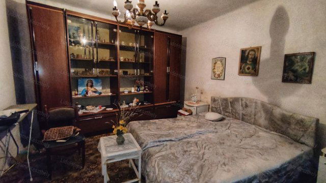 Eladó családi ház, Marcaliban 20 M Ft, 3 szobás