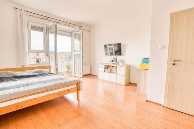 Eladó téglalakás, Budapesten, XI. kerületben 89.9 M Ft, 3 szobás