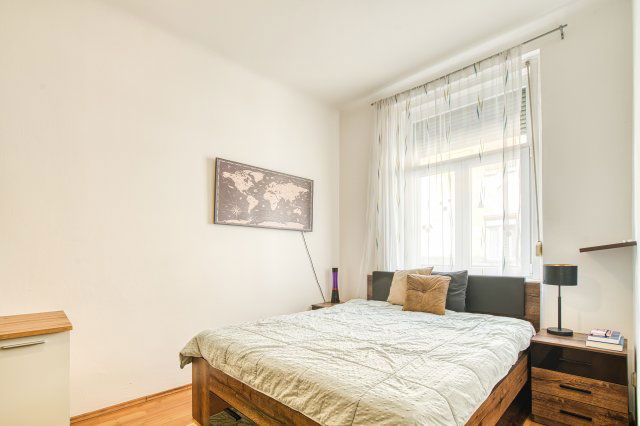 Eladó téglalakás, Budapesten, XI. kerületben 67.8 M Ft, 2 szobás
