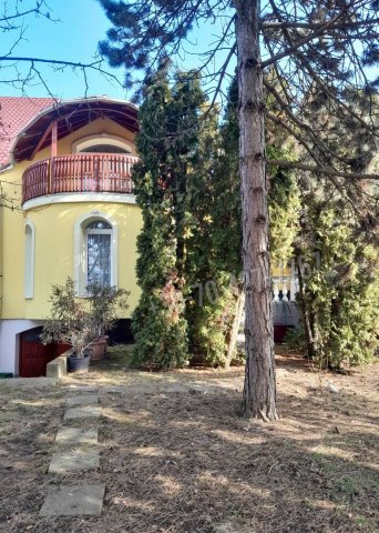Eladó családi ház, Egerben 134.9 M Ft, 5 szobás