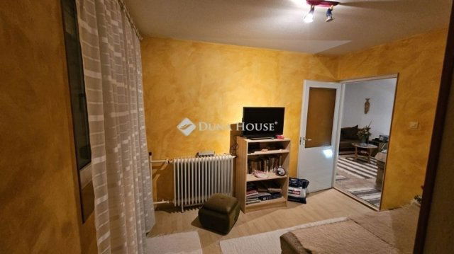 Eladó családi ház, Székesfehérvárott 135 M Ft, 5 szobás