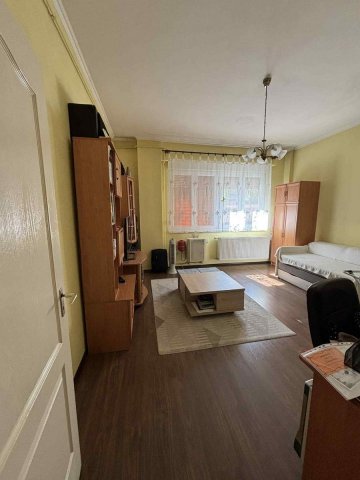 Eladó téglalakás, Budapesten, VIII. kerületben, József körúton