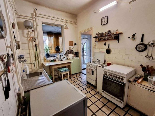 Eladó családi ház, Budapesten, XV. kerületben 85 M Ft, 3 szobás