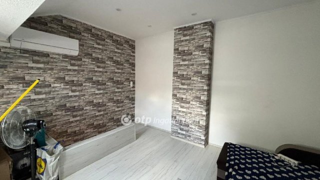 Eladó téglalakás, Budapesten, XX. kerületben 42.9 M Ft, 2 szobás