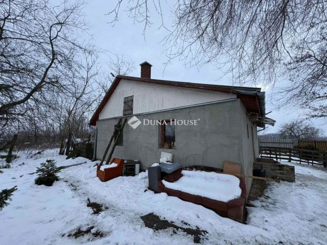 Eladó családi ház, Nagykátán 14.9 M Ft, 3 szobás