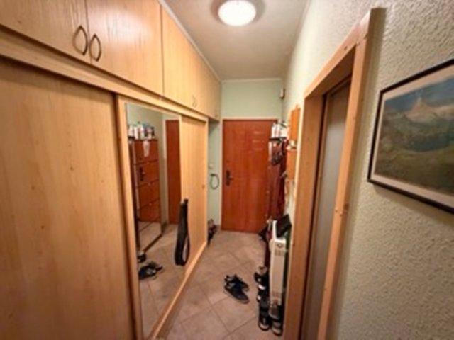 Eladó panellakás, Szentendrén 68.5 M Ft, 1 szobás