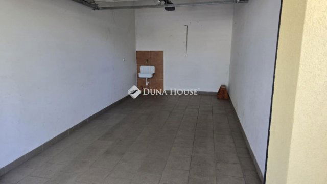 Kiadó családi ház, albérlet, Debrecenben 480 E Ft / hó