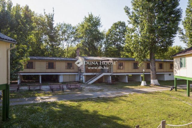 Eladó ipari ingatlan, Szentendrén 2200 M Ft / költözzbe.hu