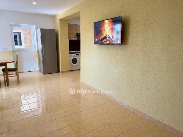 Eladó ikerház, Nyíregyházán 55 M Ft, 3 szobás