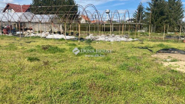 Eladó telek, Dunakeszin 187 M Ft / költözzbe.hu