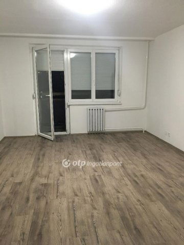 Eladó panellakás, Budapesten, XXI. kerületben 55 M Ft, 1+2 szobás