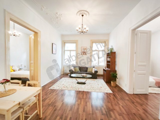 Kiadó téglalakás, albérlet, VI. kerületben, Weiner Leó utcában