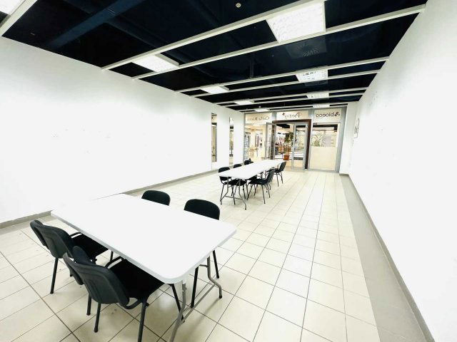 Kiadó üzlethelyiség, Budaörsön, Gervay Mihály utcában