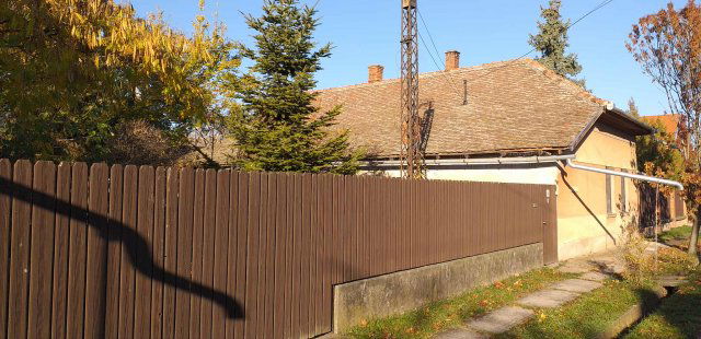 Eladó családi ház, Mezőtúron 15.7 M Ft, 3 szobás