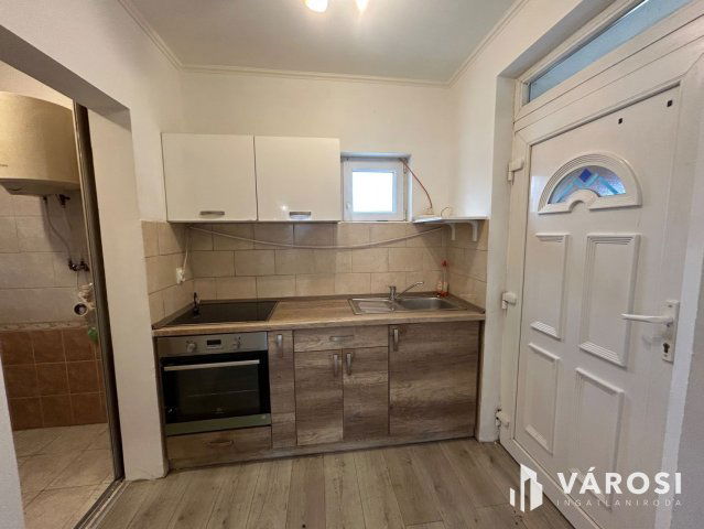 Kiadó családi ház, albérlet, Debrecenben 160 E Ft / hó