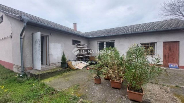 Eladó üzlethelyiség, Kecelen 12.49 M Ft / költözzbe.hu