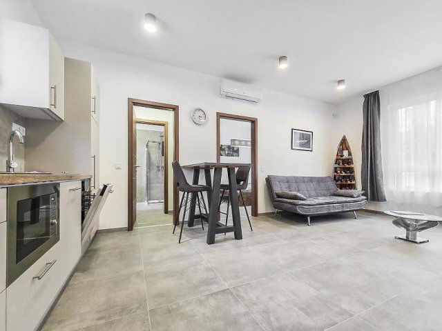 Eladó iroda, Törökbálinton 53 M Ft, 2 szobás