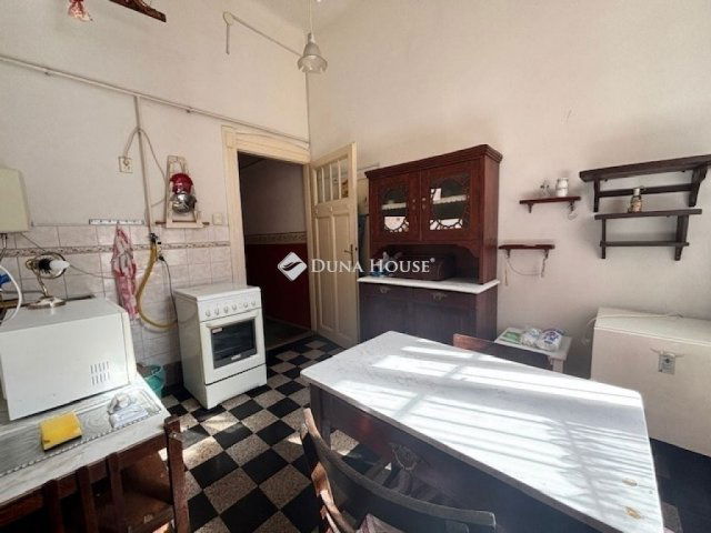 Eladó téglalakás, Budapesten, IX. kerületben 104.9 M Ft