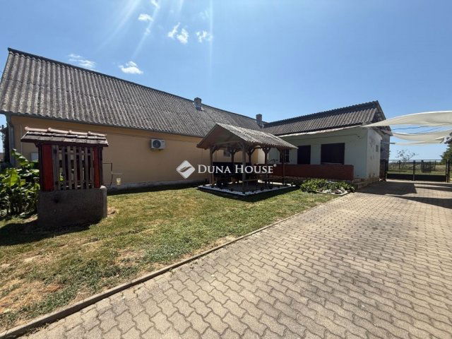 Eladó családi ház, Márokon 29.5 M Ft, 2 szobás