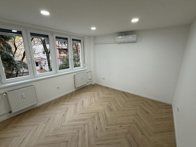 Eladó panellakás, Budapesten, XXI. kerületben 76.9 M Ft, 2 szobás