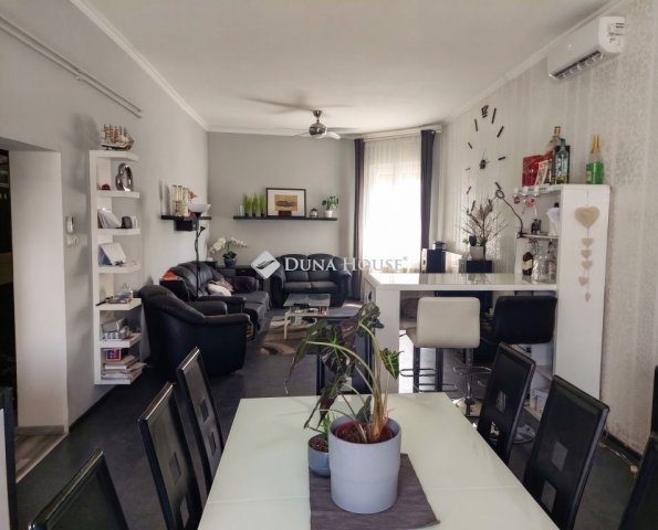 Eladó családi ház, Budapesten, XX. kerületben 140 M Ft, 4 szobás