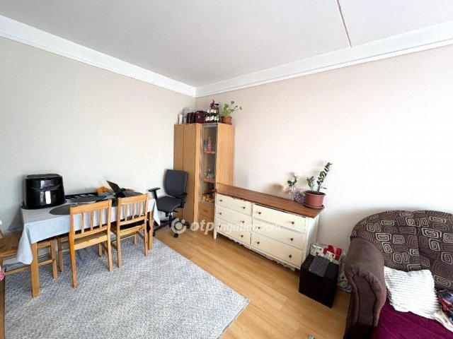 Eladó panellakás, Miskolcon 28.99 M Ft, 2 szobás